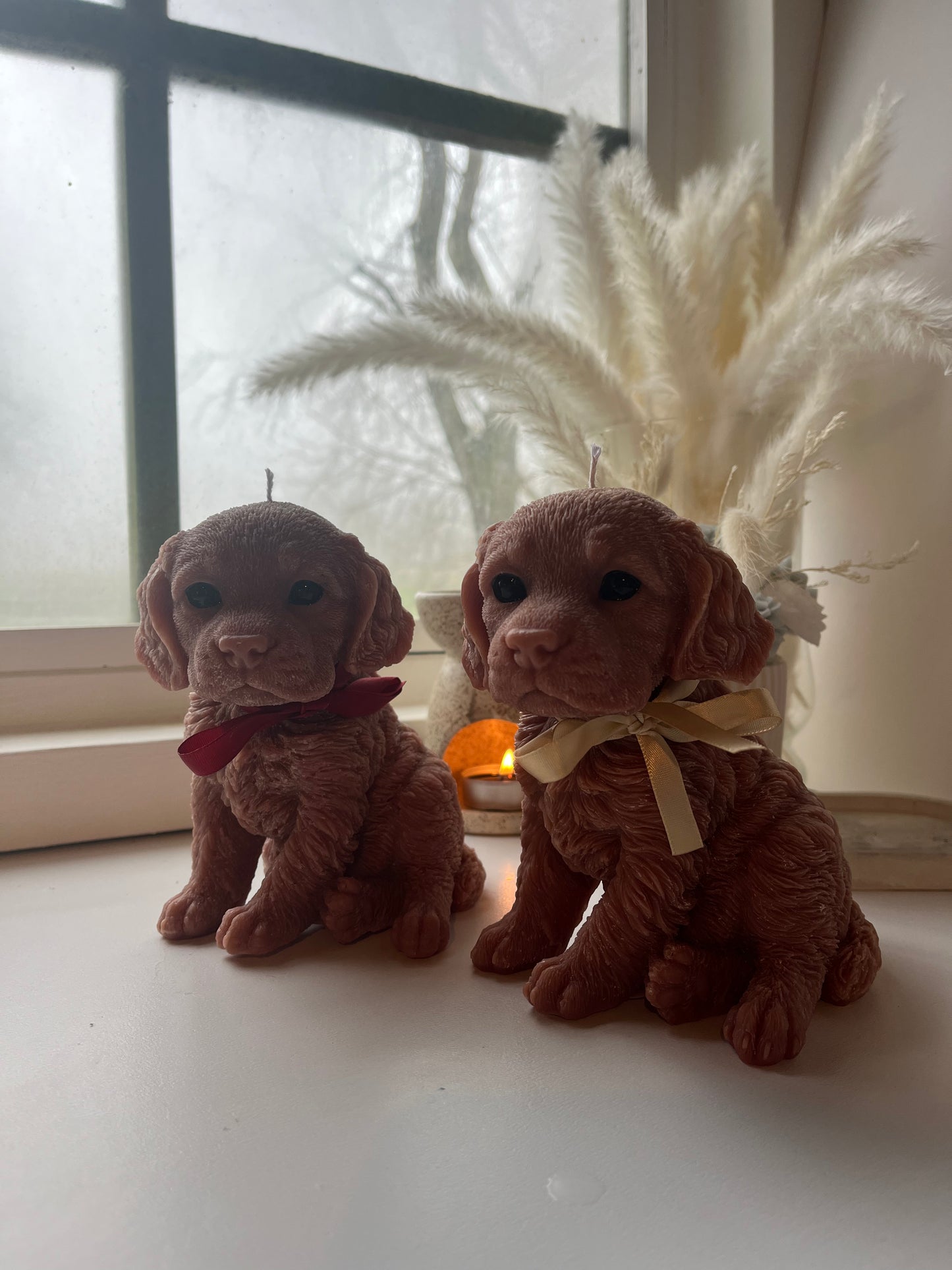 Spaniël puppy candle