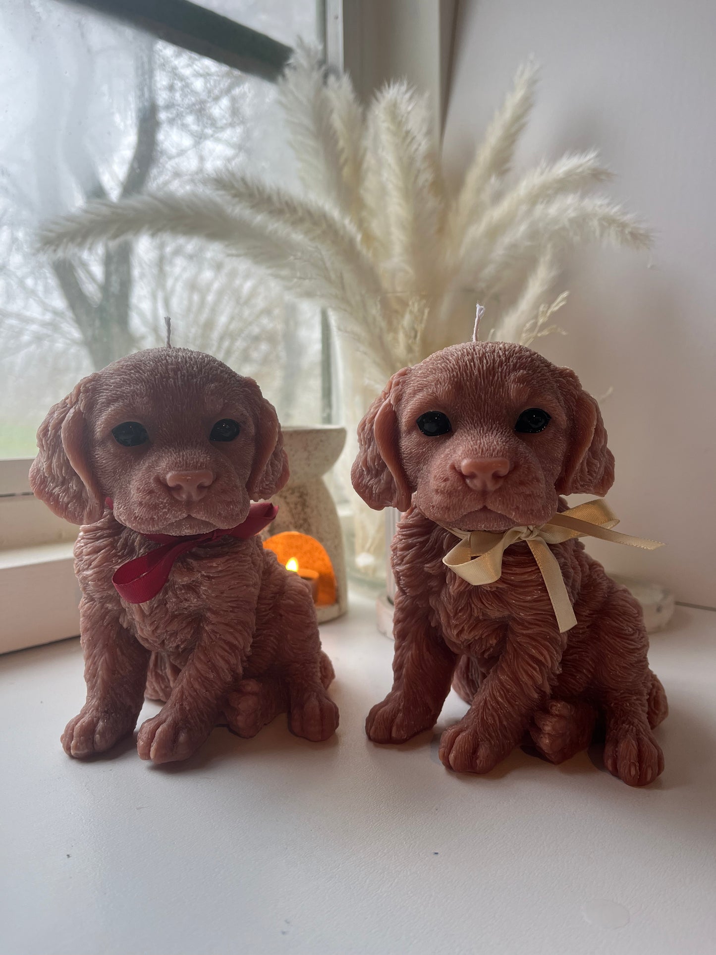 Spaniël puppy candle